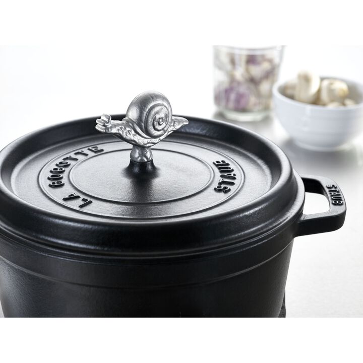 Animal Knob - Snail ss Staub Cast Iron ZWIL 1003965