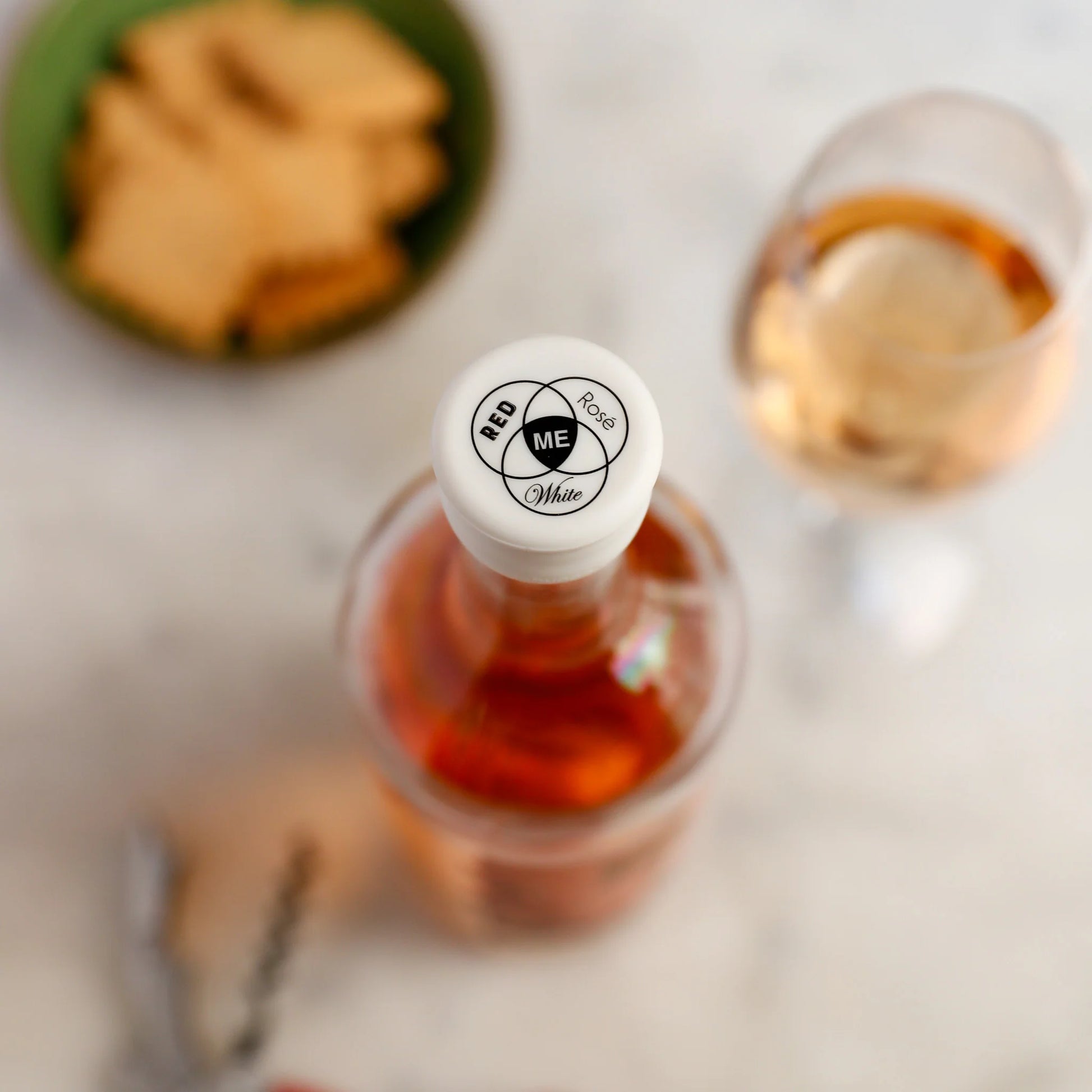 Wine cap "Red, White, Rose, ME" CAPA whi