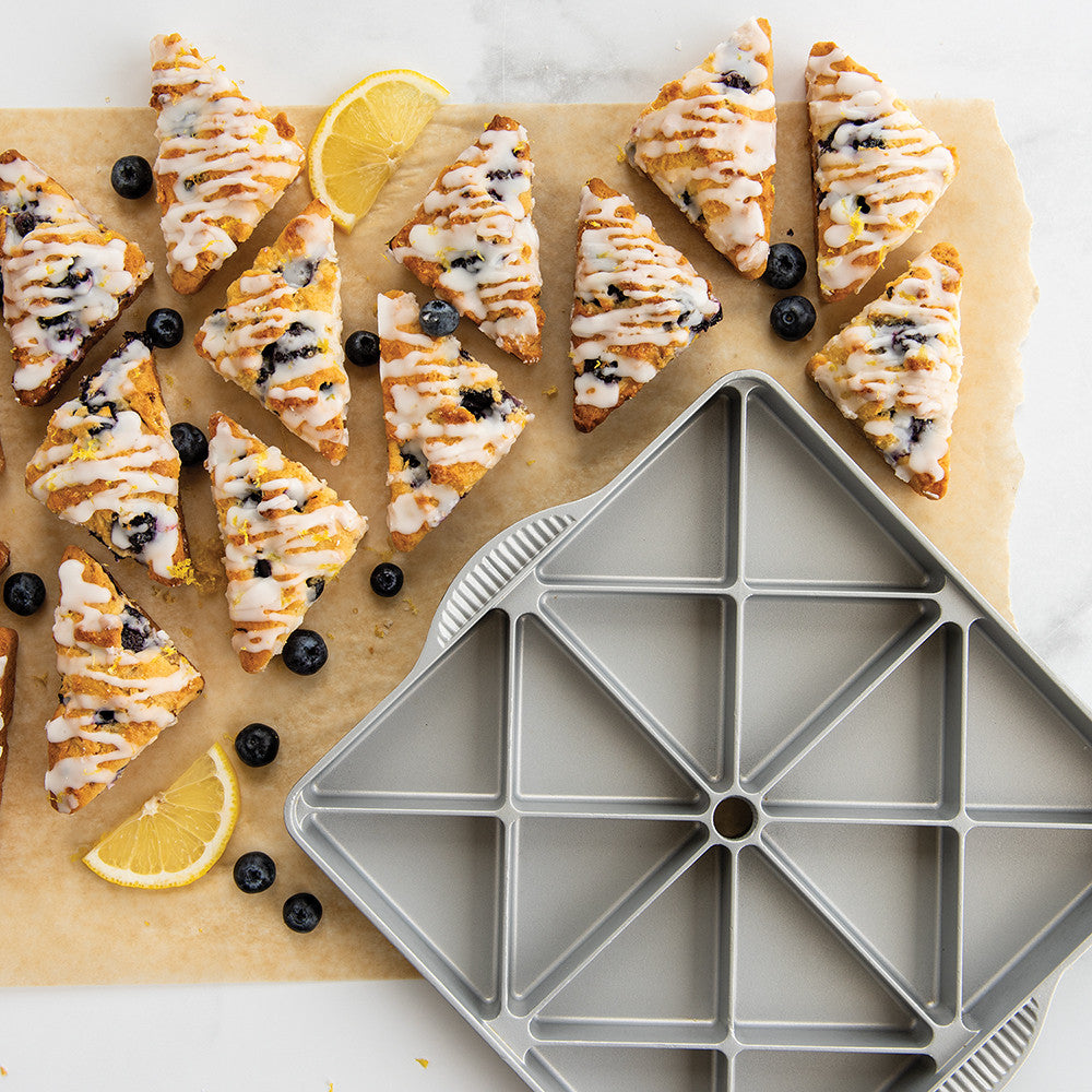 Scone Pan Square Mini NW 03337