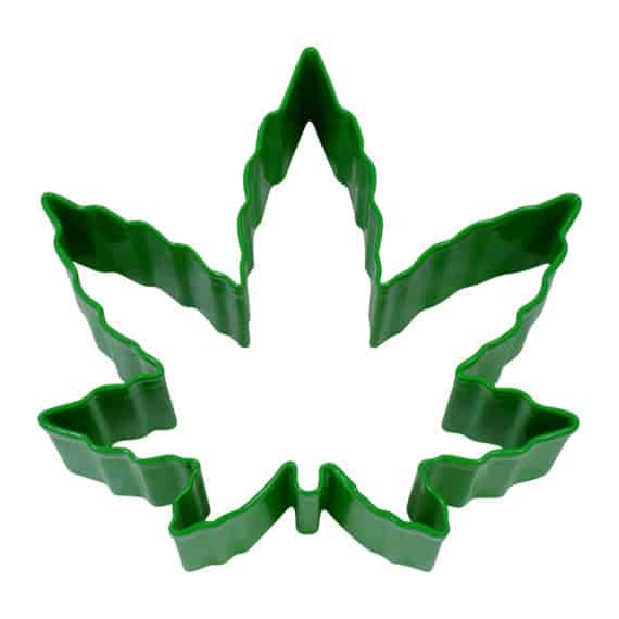 MARIJUANA LEAF 4" COOKIE CUTTER GREEN R&M 0823/V