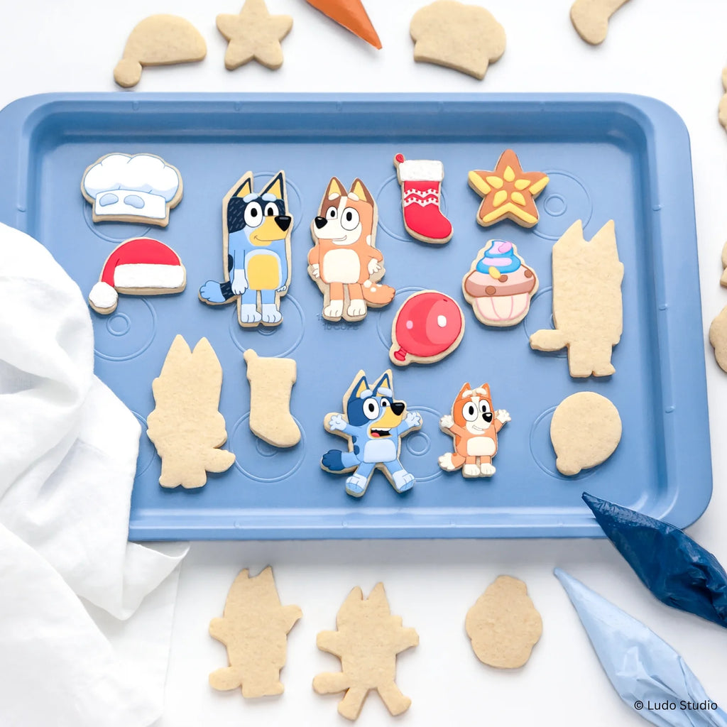 Cookie Cutter Tub , Holiday Bluey HNDSTD BLU-XMCC10
