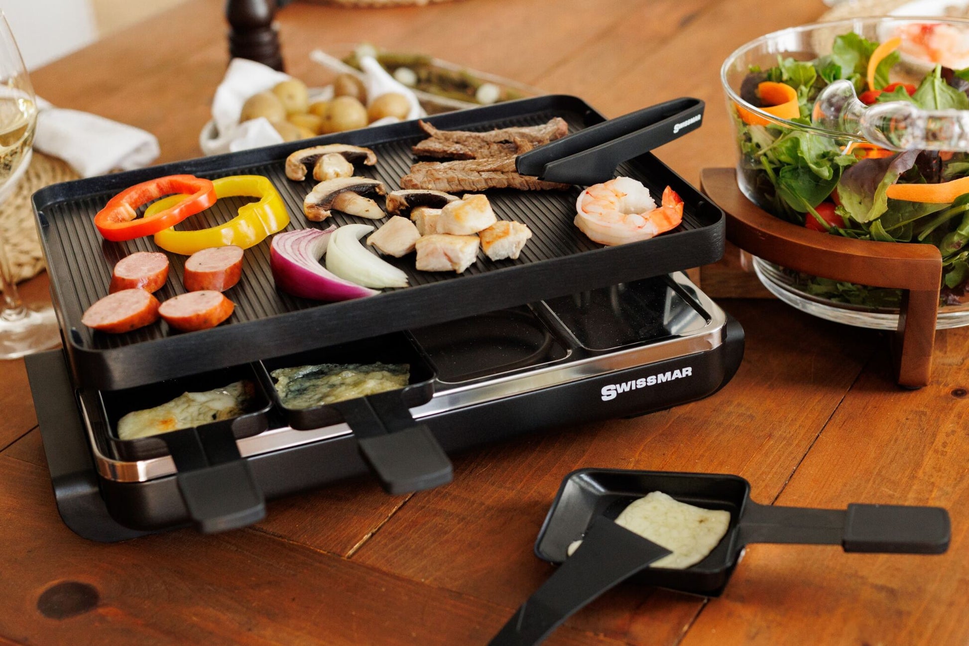 Raclette Party Grill w/reversable grill plate DKB KF-77041