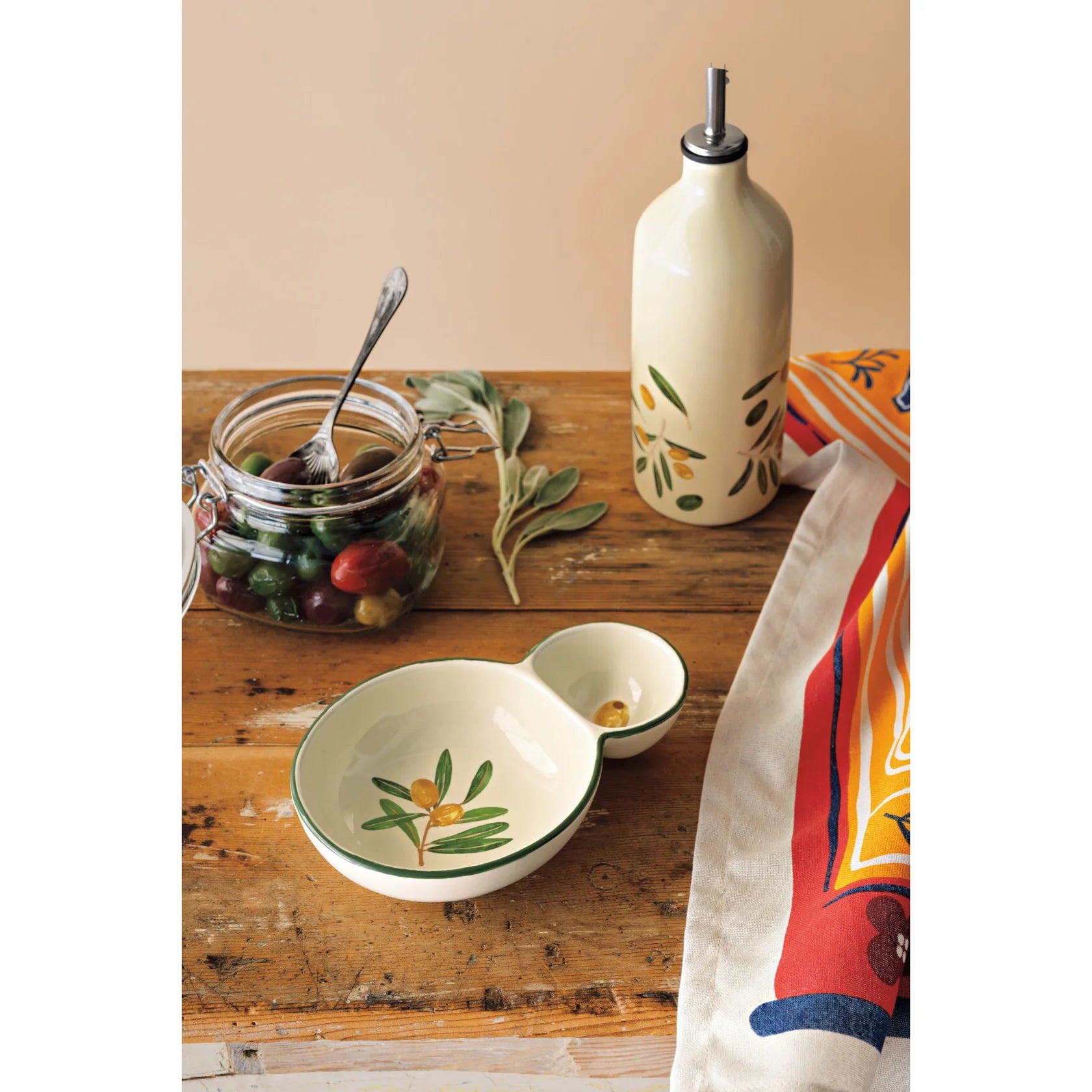 Dish Divided Olive DANI NSV3652D