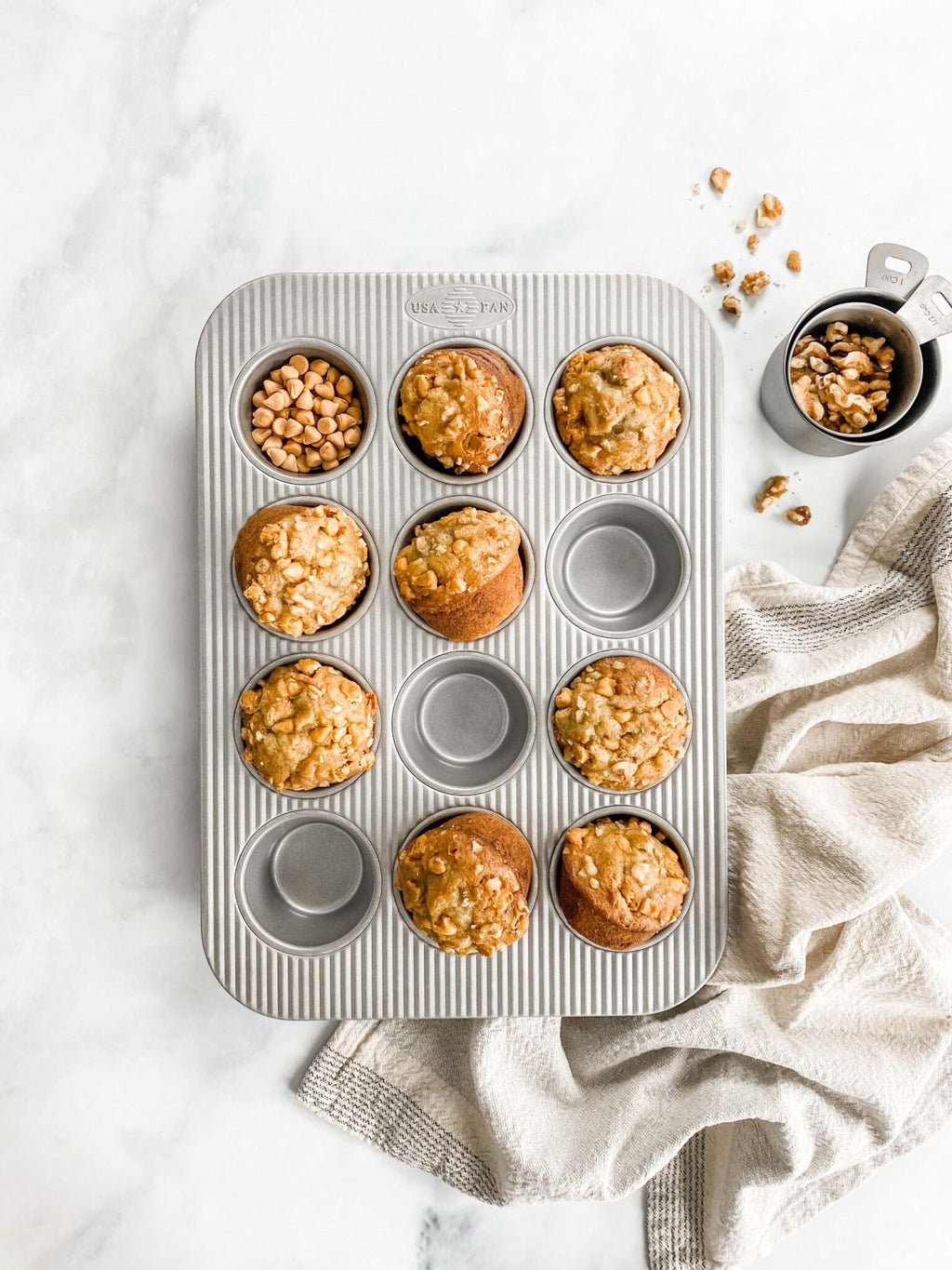 Muffin Pan 12c alum USA 1200MF-6