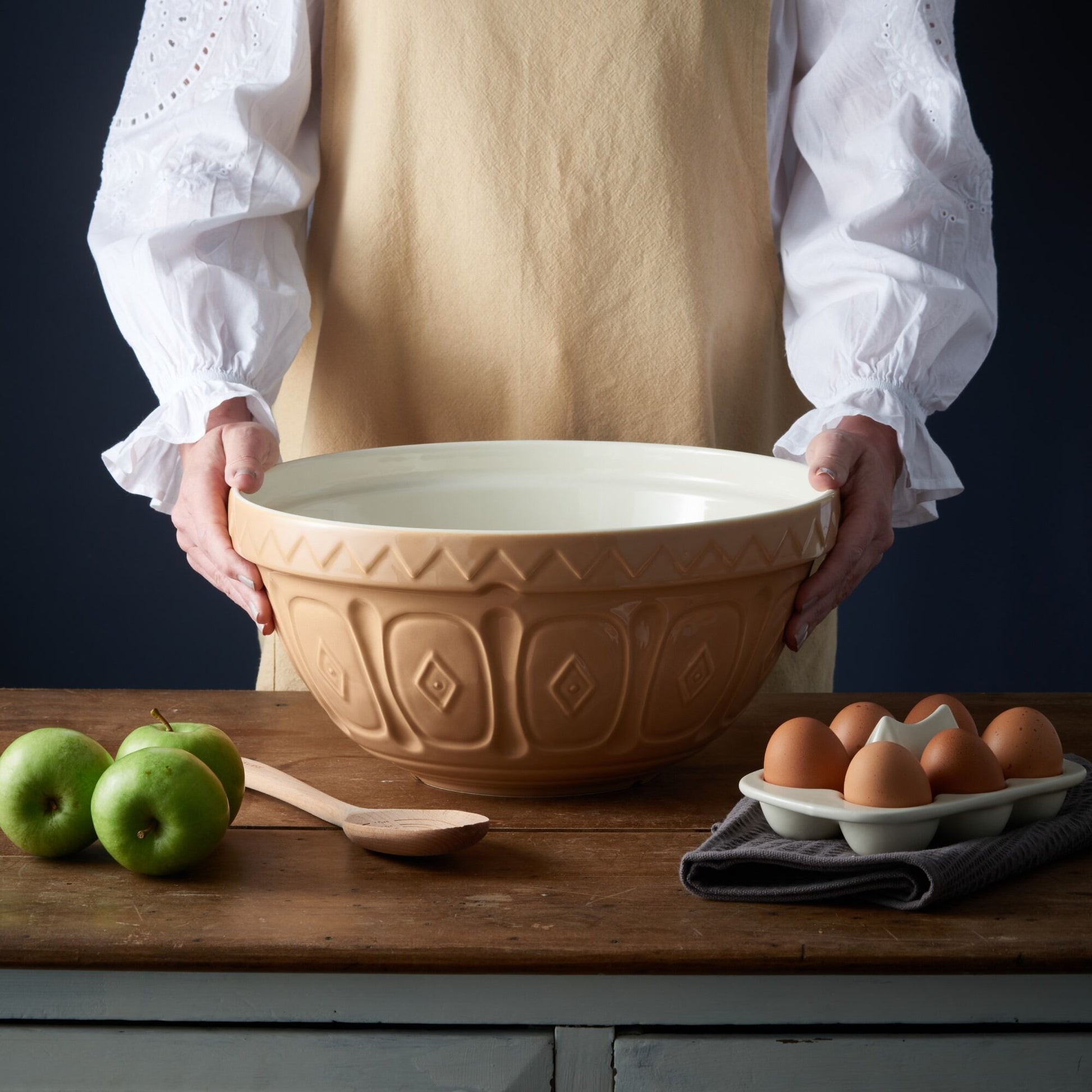 Mixing Bowl Size 6 13.75" Cane Mcash RW 2001.002U