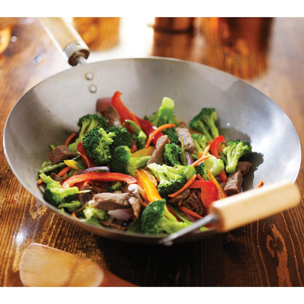 Stir Fry Pan w/Lid Carbon Steel 13.5in Helen's Asian Kitchen HIC 97005