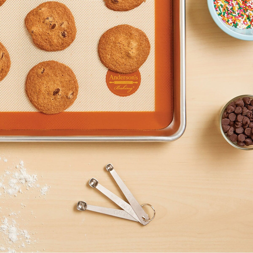 Measuring Spoons Dash, Pinch, Smidgen 3pc Mrs. A HIC 42187