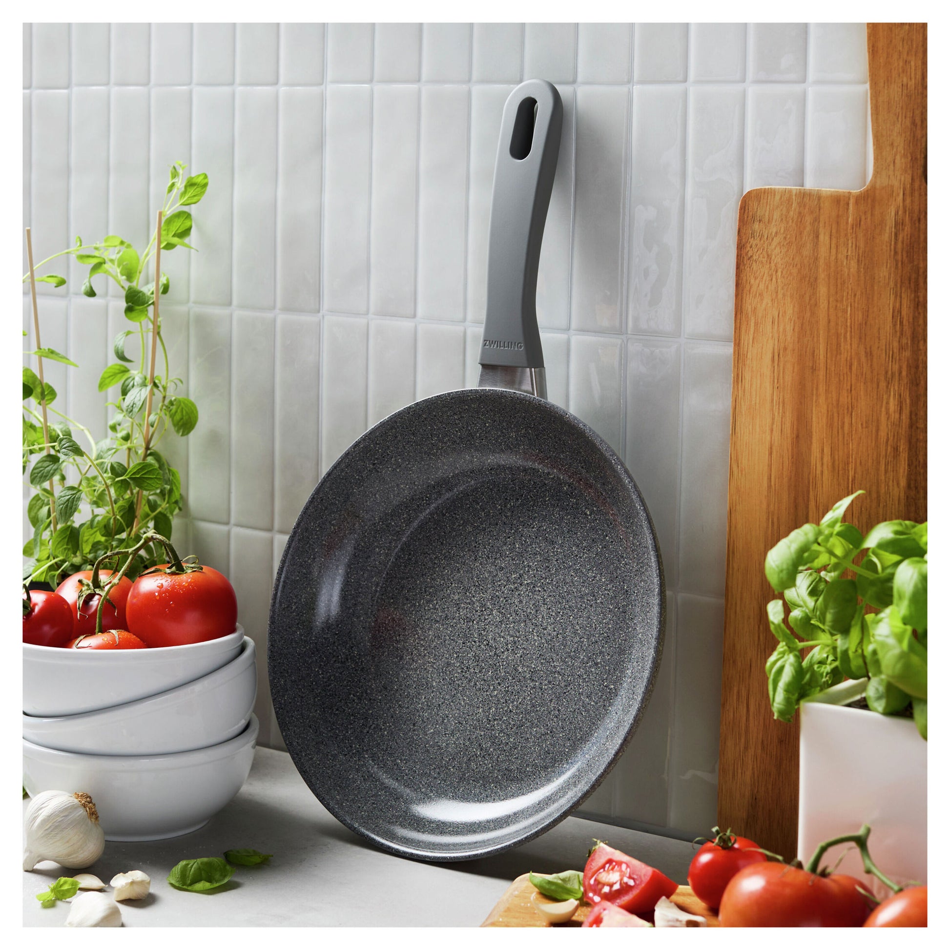 Nonstick Fry Pan, Parma Plus Ceramic 10" Alum ZWIL 1033143