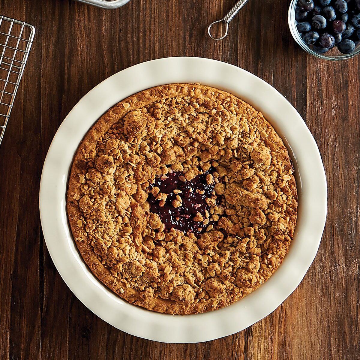 Pie Plate 9.5" ceramic Mrs A HIC 98063