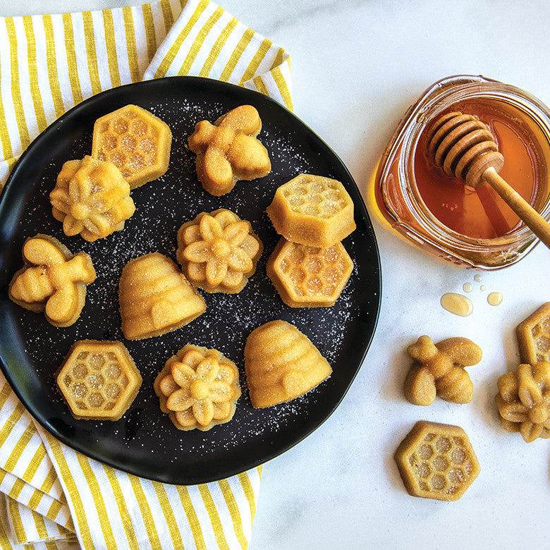 Cake Pan, Busy Bee Bitelets NW 94777