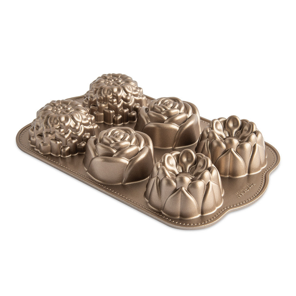 Cake Pan Floral Cakelet NW 95148