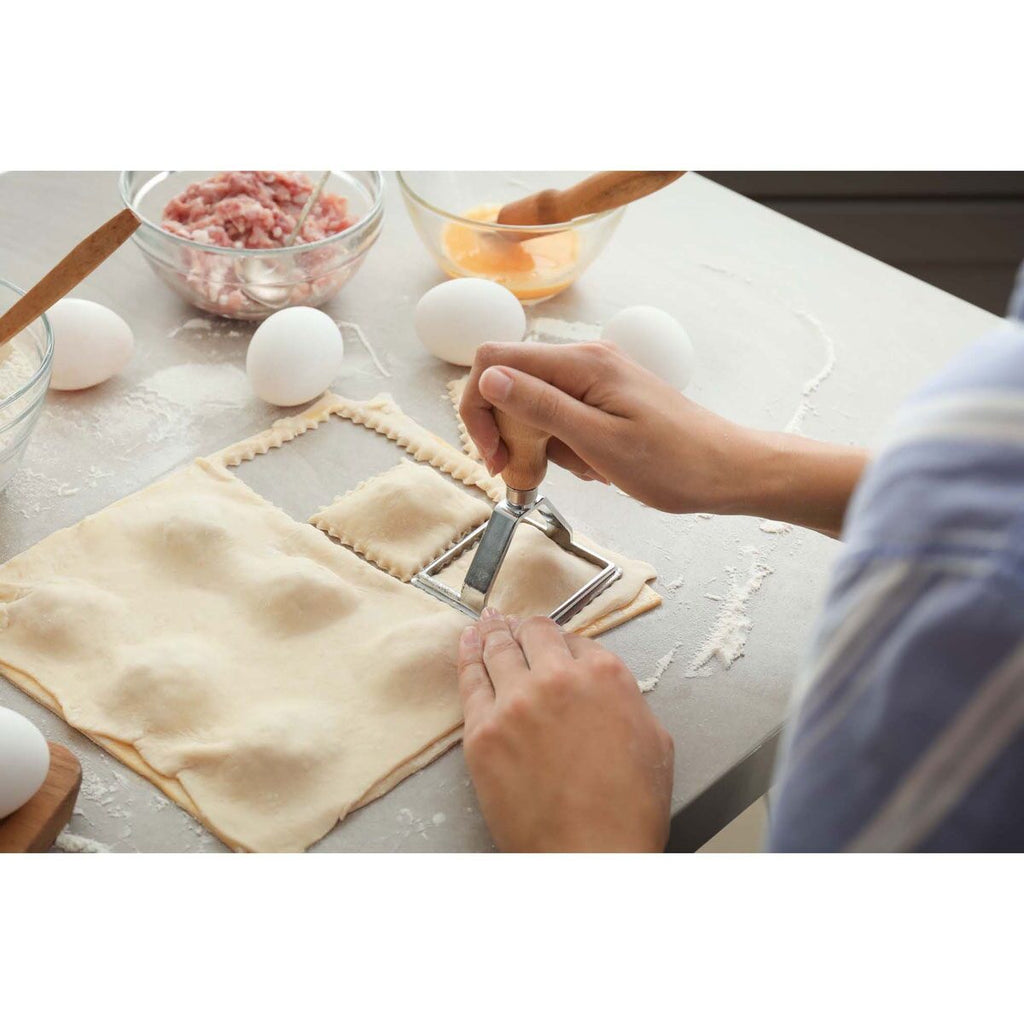 Ravioli Stamp Fluted Square Stamp 2" Fantes HIC 43220