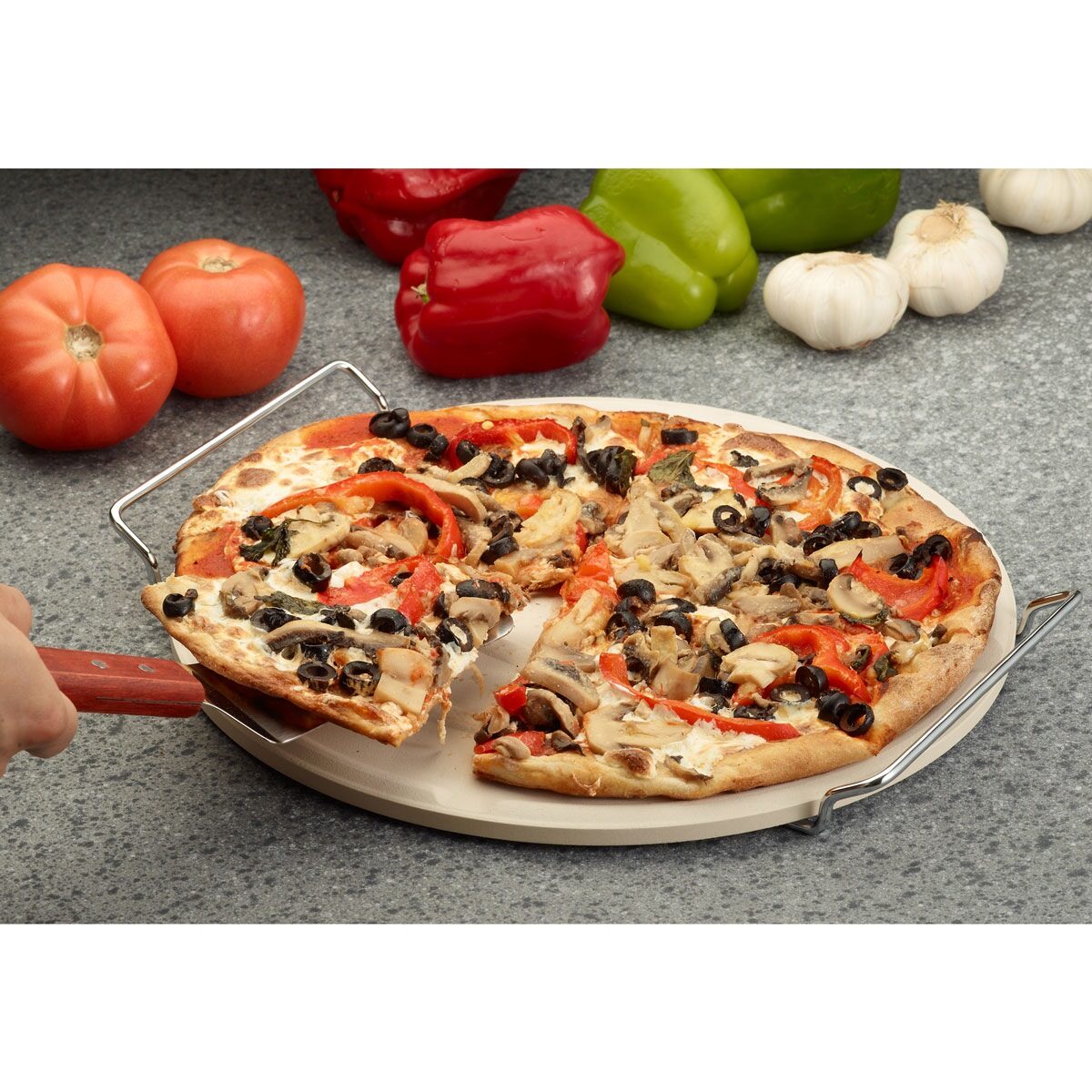 Pizza Stone 13" Diana Fantes HIC 587