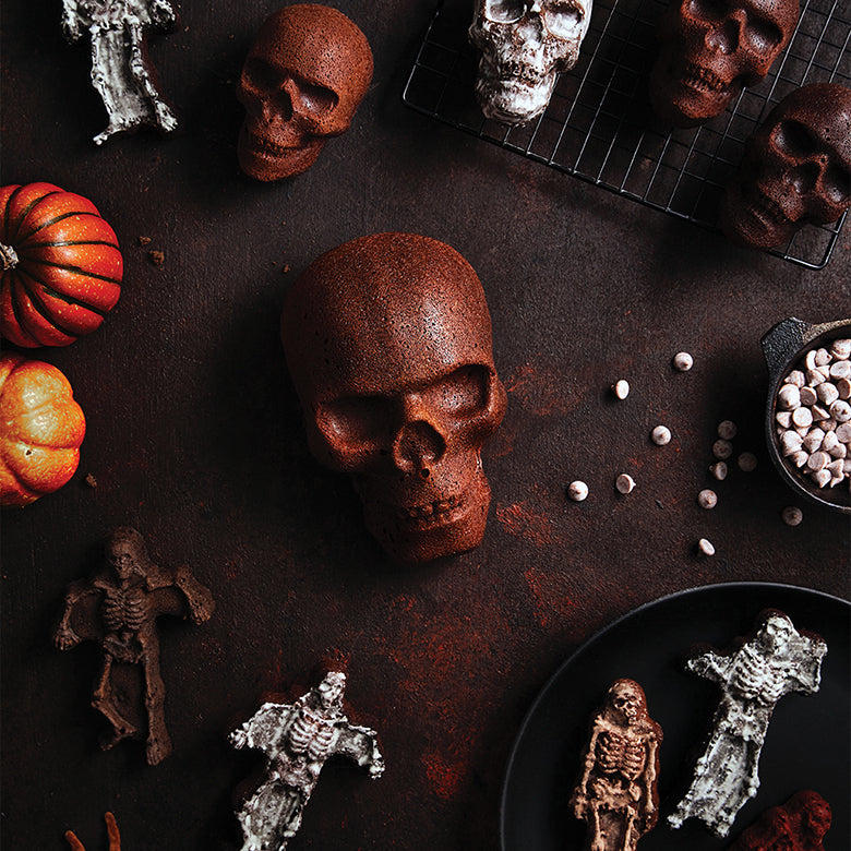 Cake Pan, Haunted Skull NW 88448